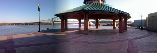 Plaza at the End of the Levee, Port of Dubuque